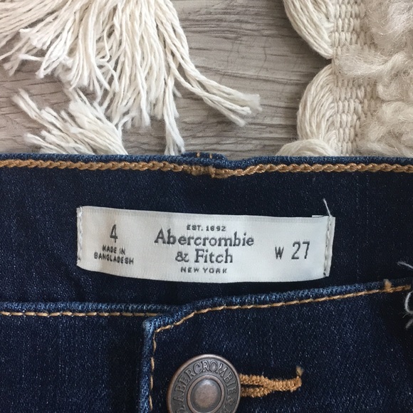 Abercrombie & Fitch Shorts - Picture 3 of 3